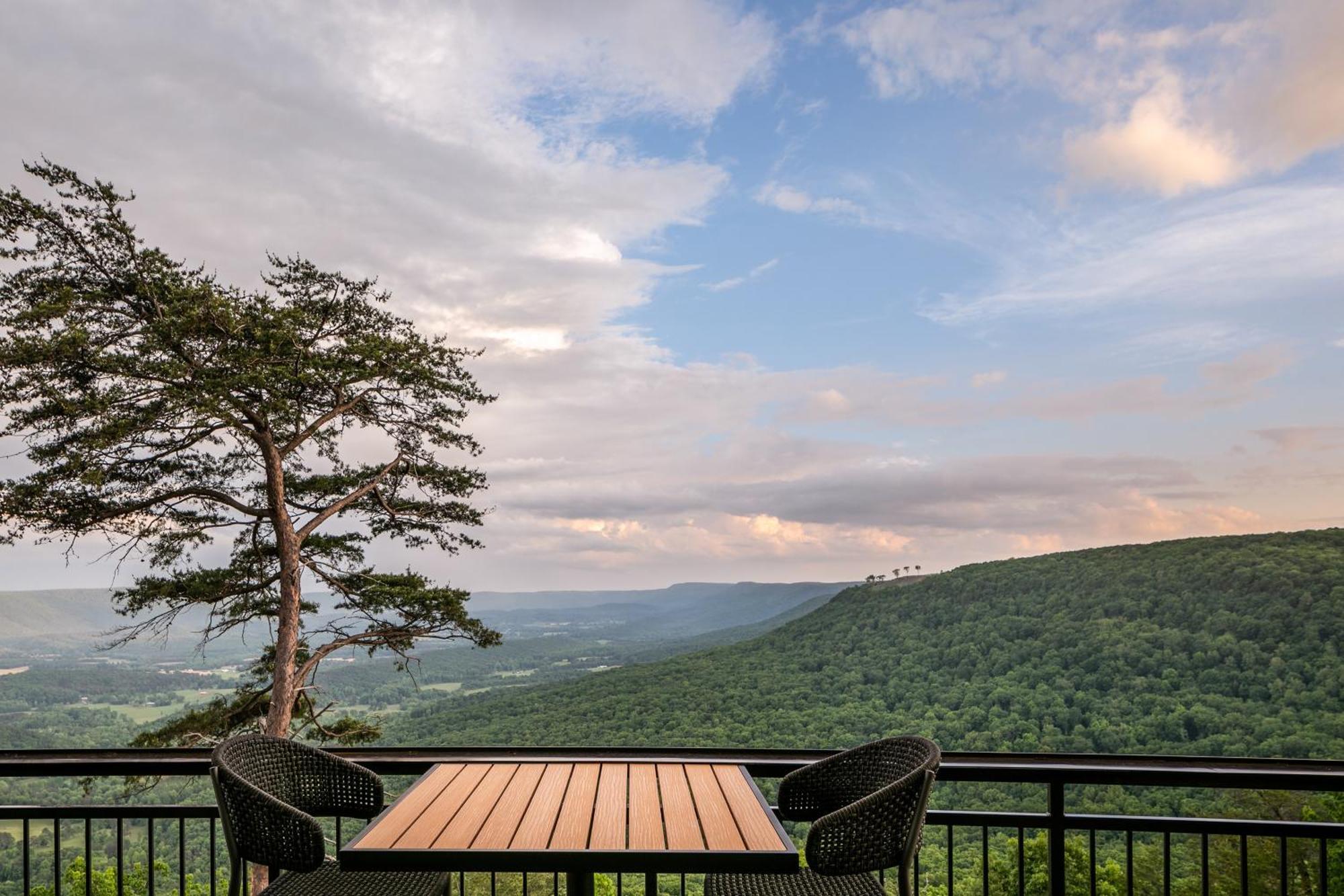 Cloudland At Mclemore Resort Lookout Mountain, Curio By Hilton Rising Fawn Exterior photo